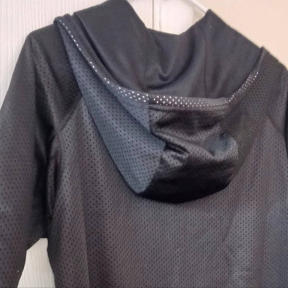 NIKE Dri Fit Full Zip Mesh Hoodie, XL - Picture 4 of 7